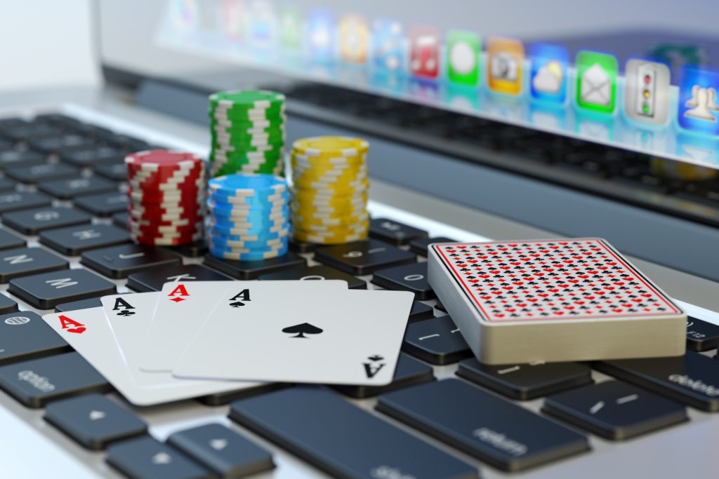 virtual-casino-gambling-software-poker-laptop-keyboard